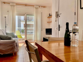 VILANOVA APARTMENT NEAR THE BEACH by hlclub HUTB-17030 VIBA